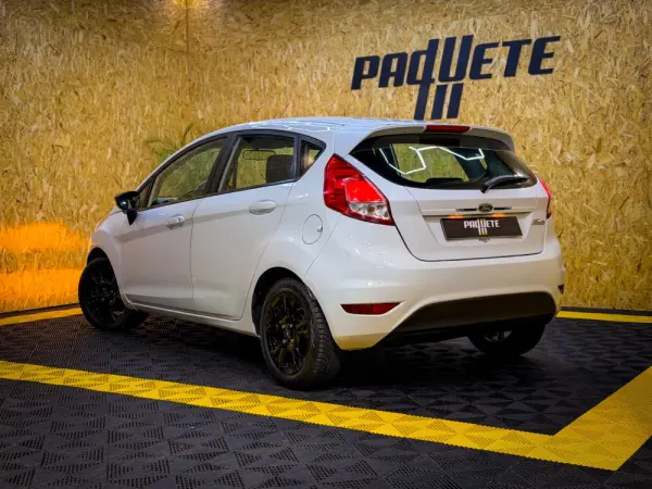 Ford Fiesta 1.5 TDCi Trend 23