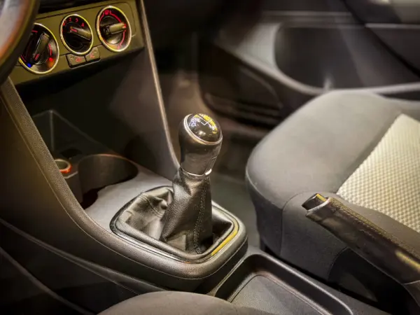 Volkswagen Polo 1.2 TDi Confortline 26