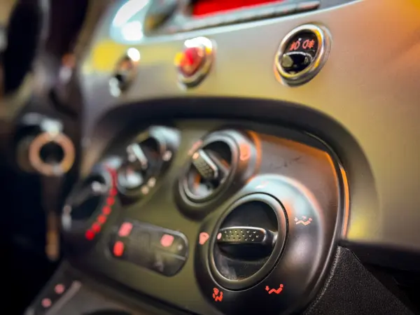 Fiat 500 0.9 8V TwinAir S&S Mirror 23