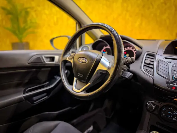 Ford Fiesta 1.5 TDCi Trend 16