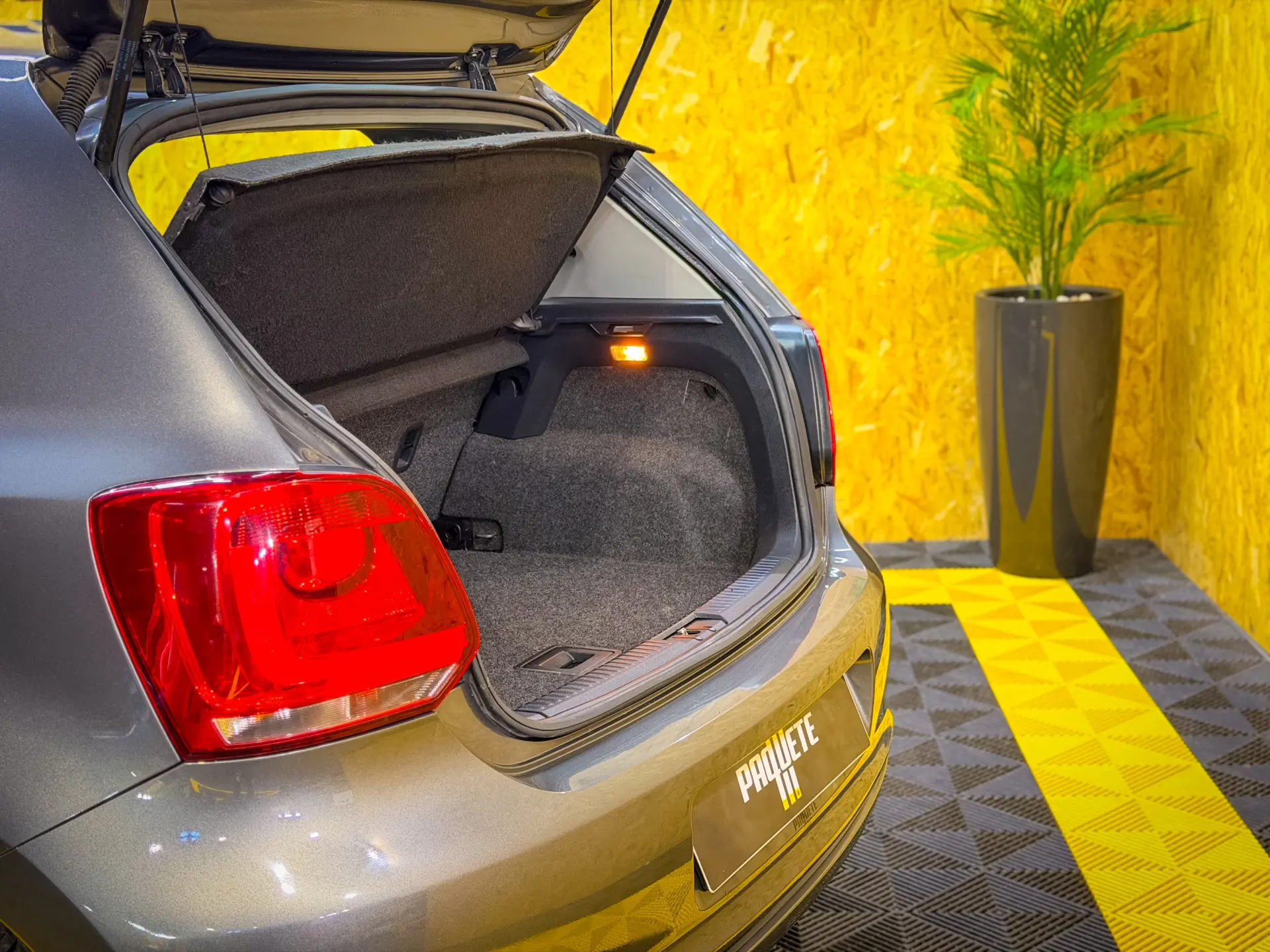 Volkswagen Polo 1.2 TDi Confortline 29