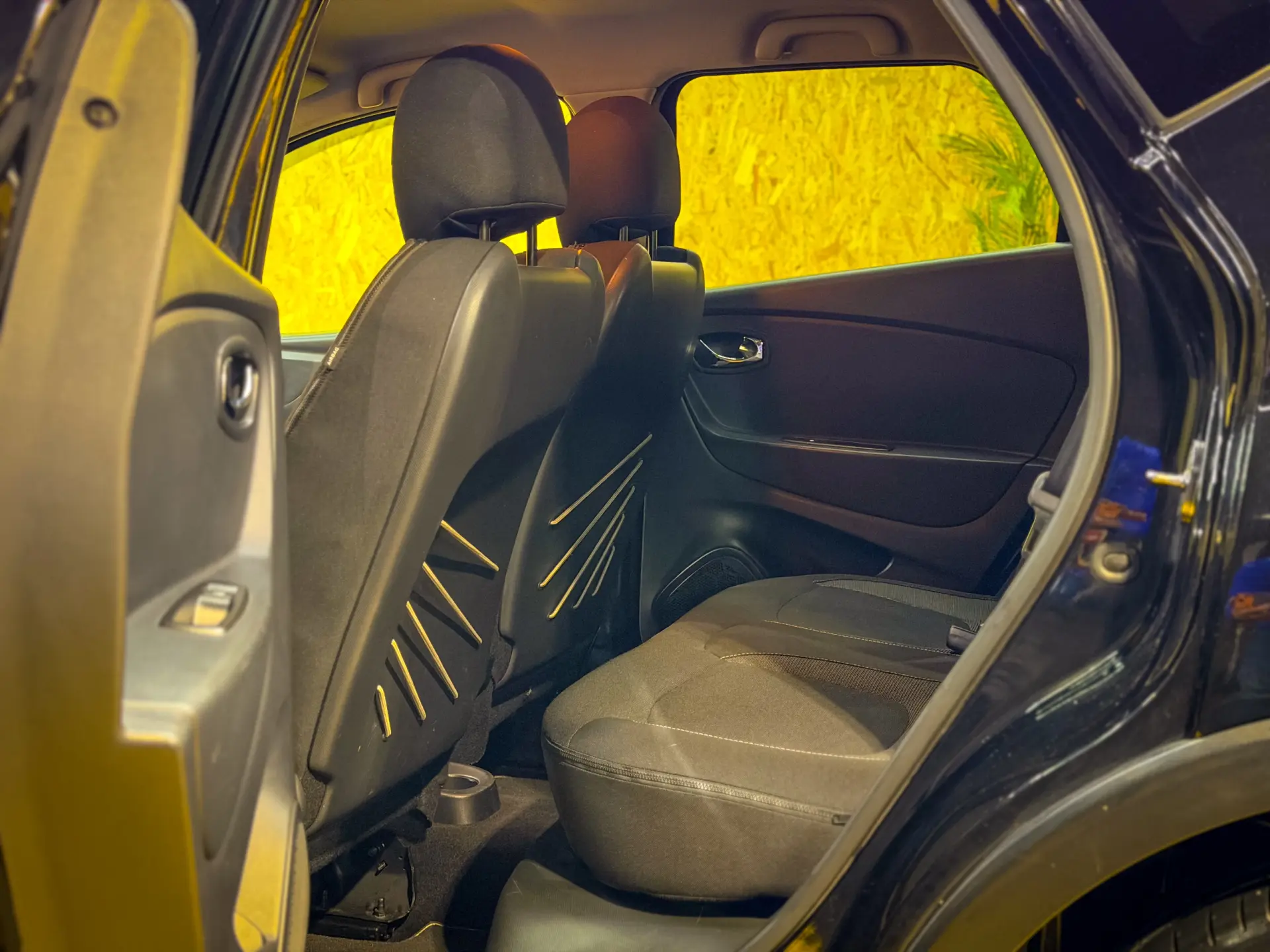 Renault Captur (ENERGY) dCi 90 INTENS 27