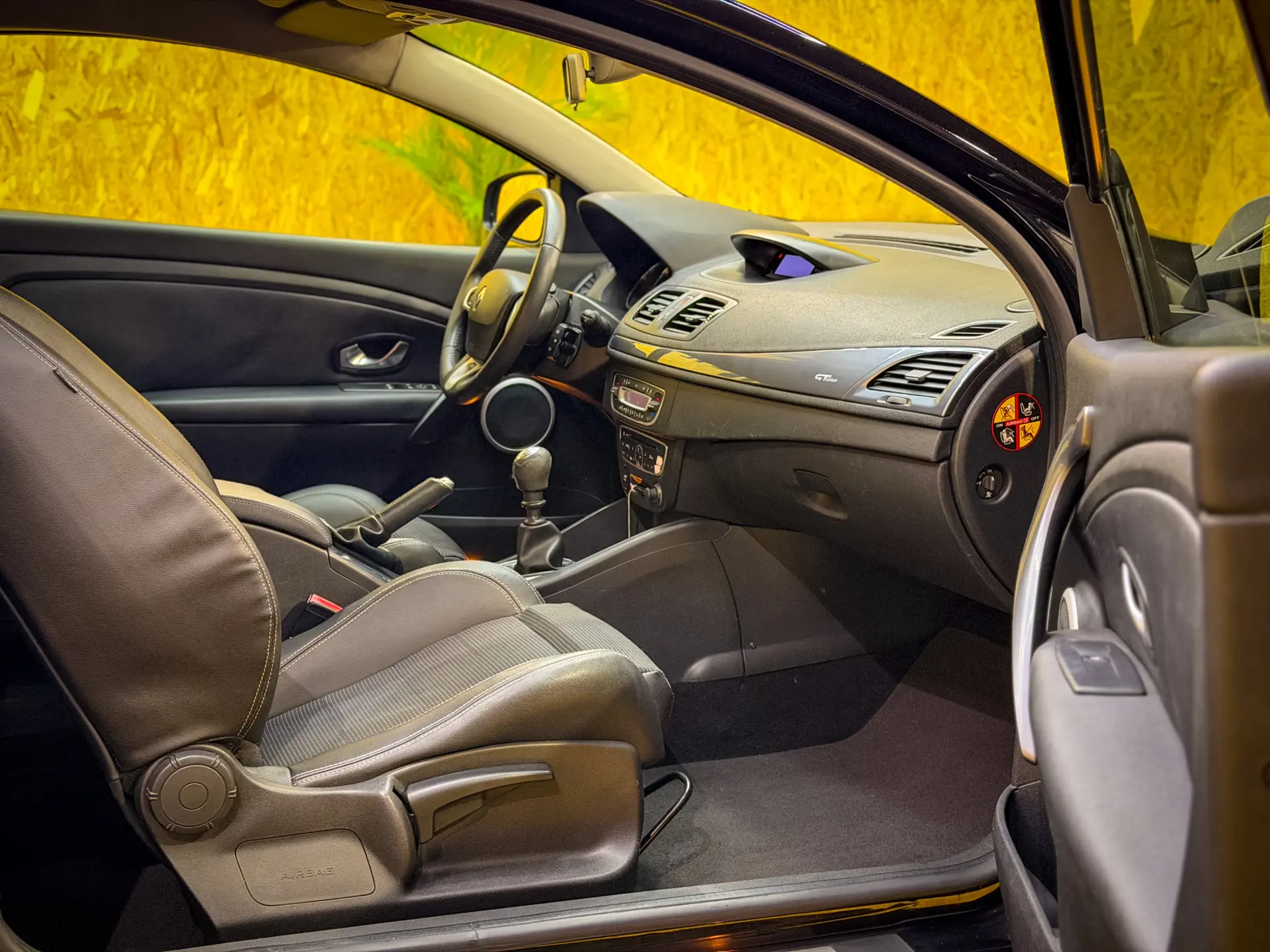 Renault Mégane Coupe 1.5 dCi GT Line SS 7