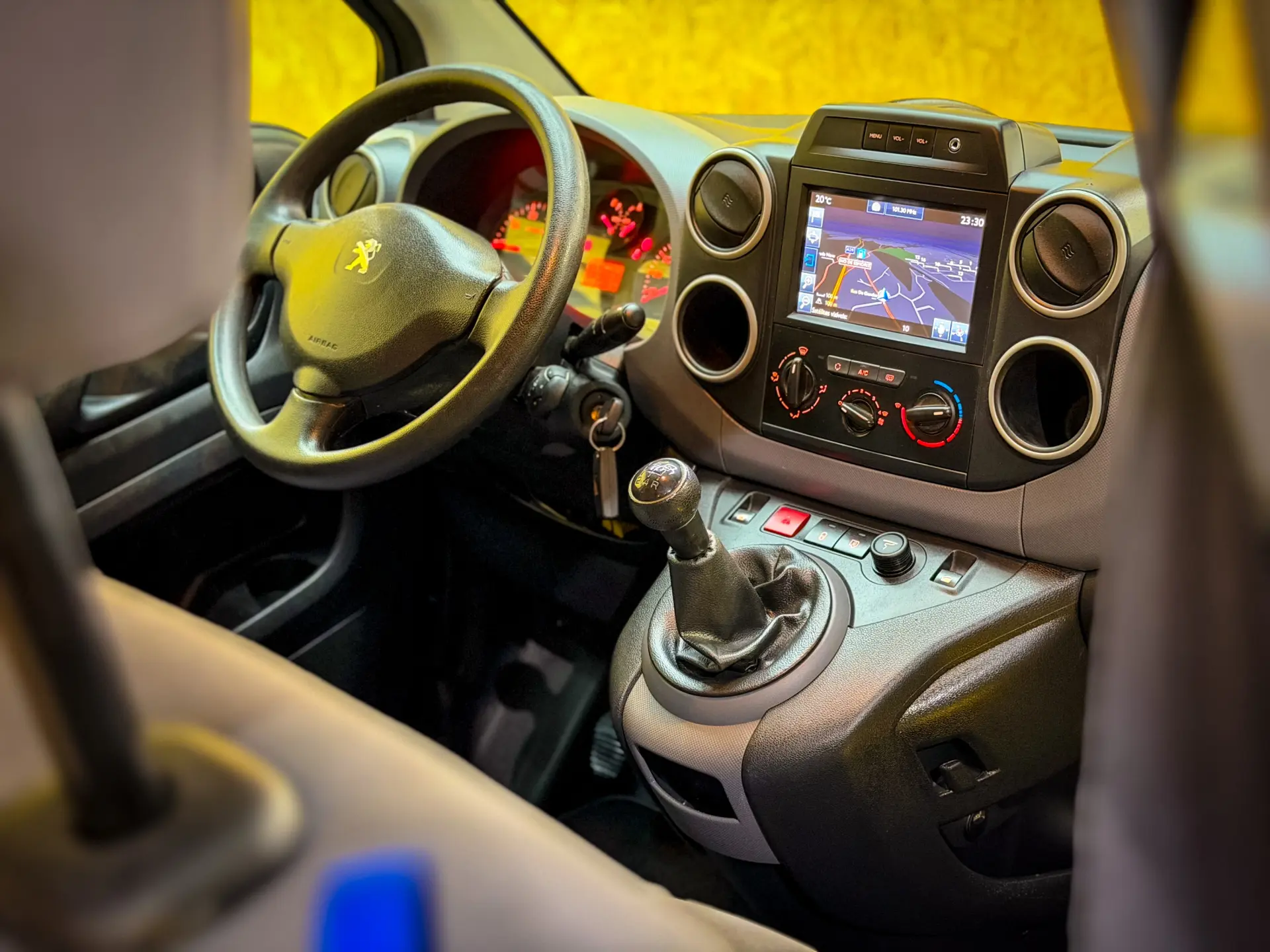 Peugeot Partner 1.6 HDi Confort 9