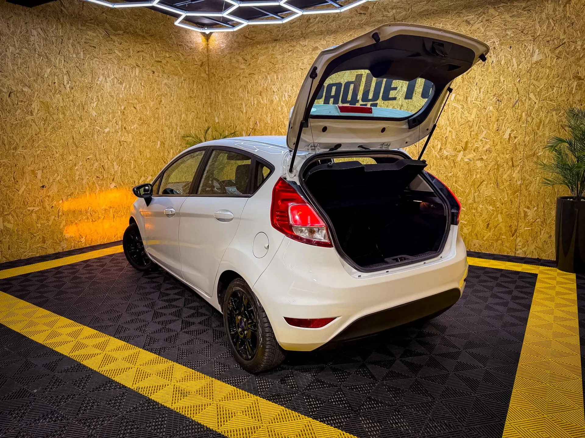 Ford Fiesta 1.5 TDCi Trend 27