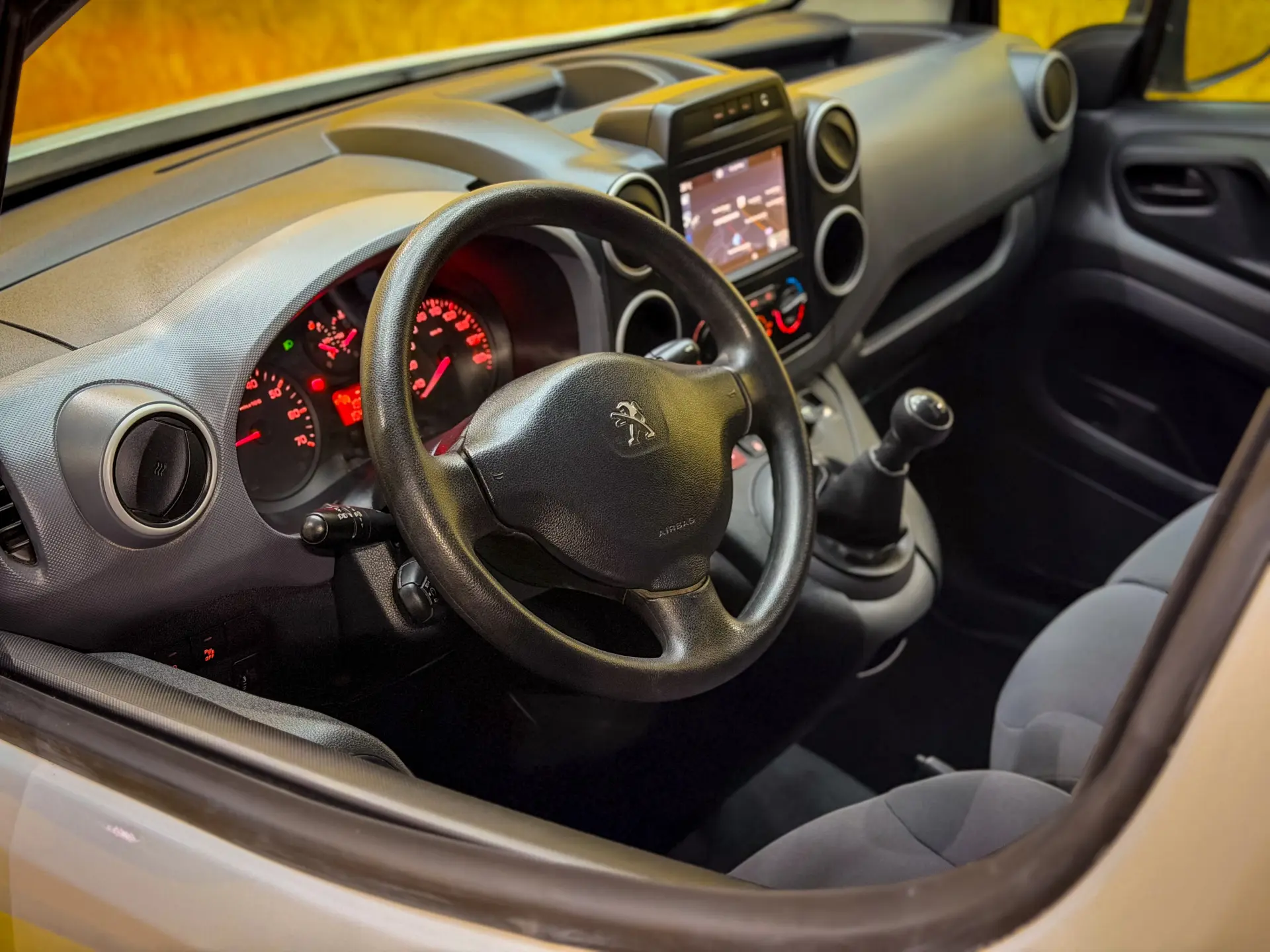 Peugeot Partner 1.6 HDi Confort 22