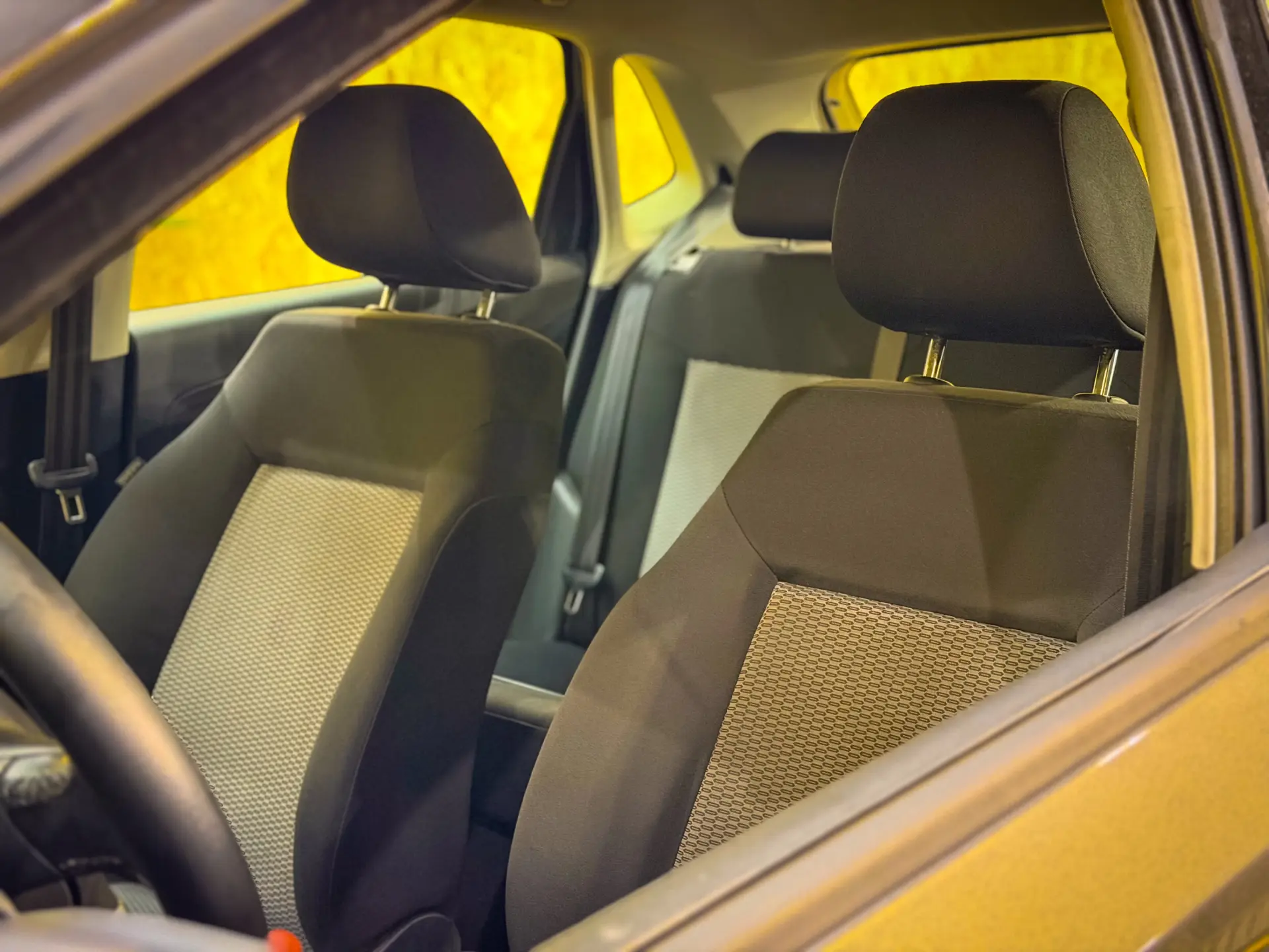 Volkswagen Polo 1.2 TDi Confortline 23