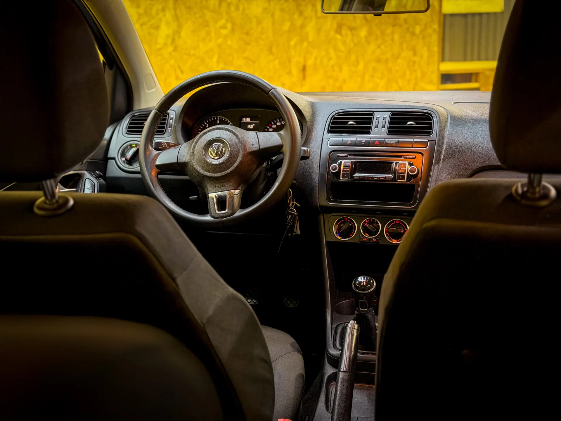 Volkswagen Polo 1.2 TDi Confortline 12