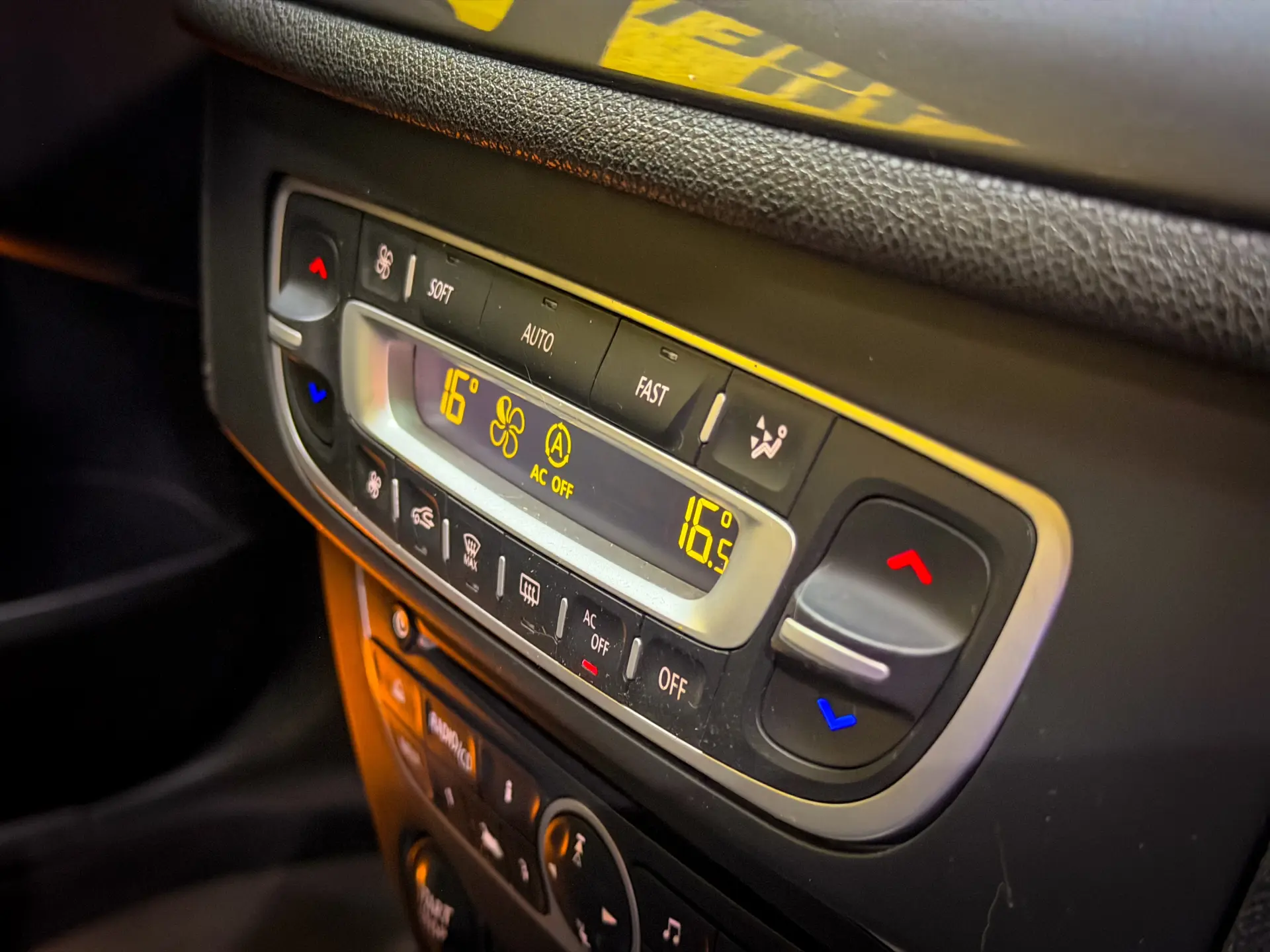 Renault Mégane Coupe 1.5 dCi GT Line SS 15