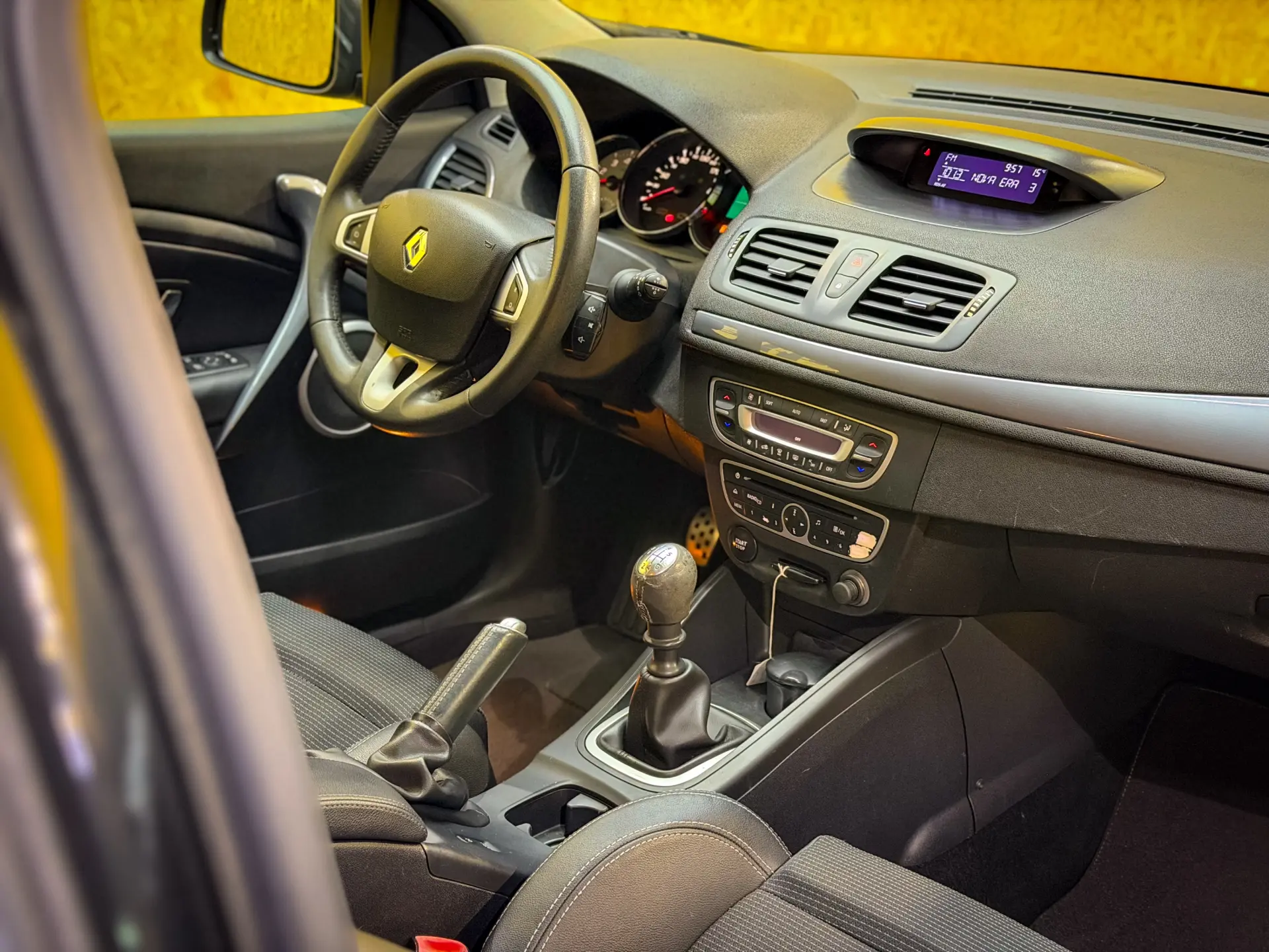 Renault Mégane Coupe 1.5 dCi GT Line SS 12