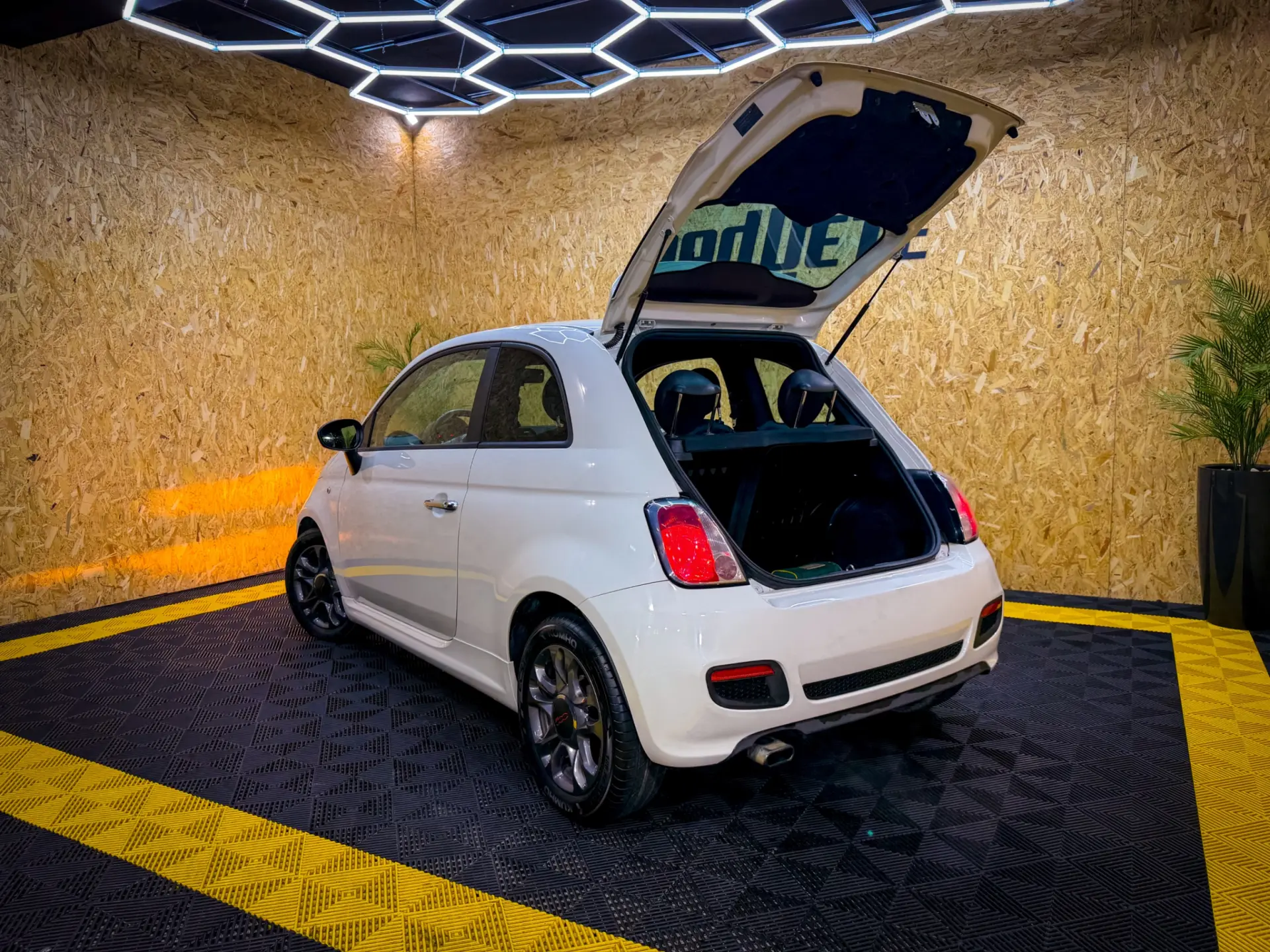 Fiat 500 0.9 8V TwinAir S&S Mirror 30