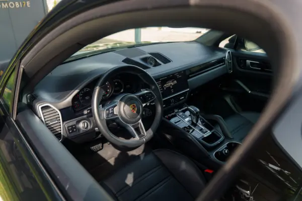 Porsche Cayenne Coupé E-Hybrid Platinum Edition 11