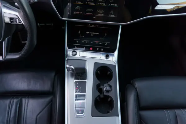 Audi A6 Avant 55 TFSIe quattro S line S tronic 13