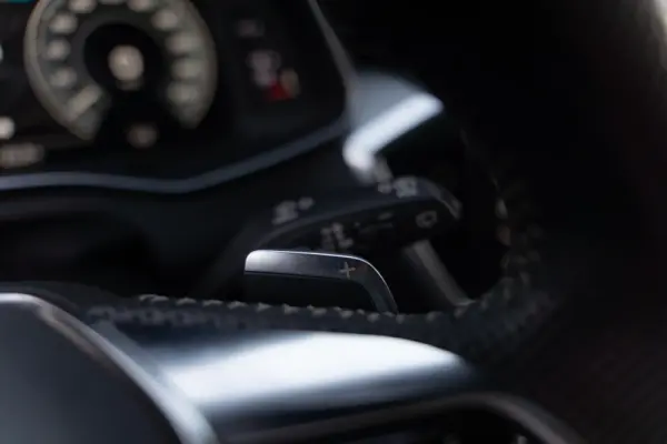 Audi A6 Avant 55 TFSIe quattro S line S tronic 27