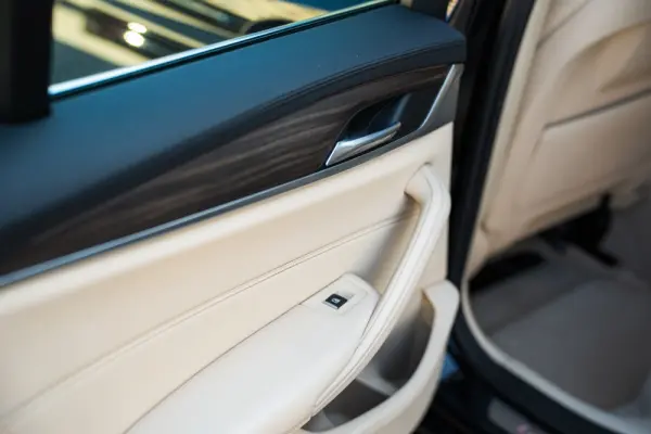 BMW 520 d Line Luxury Auto 16