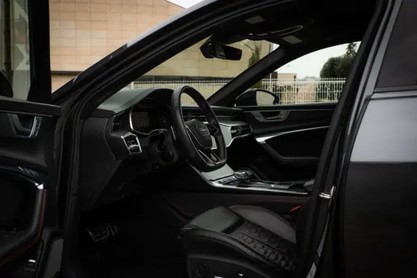 Audi RS6 Avant 4.0 TFSi Plus quattro Tiptronic 15