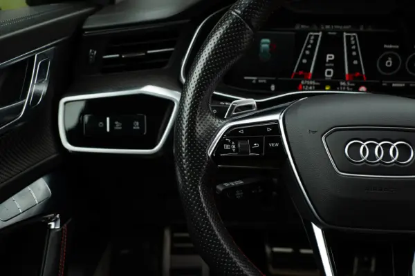 Audi RS6 Avant 4.0 TFSi Plus quattro Tiptronic 27