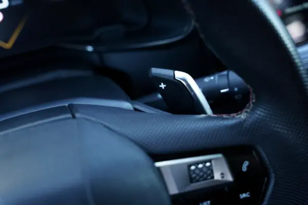 DS DS7 Crossback 2.0 BlueHDi Performance Line EAT8 23