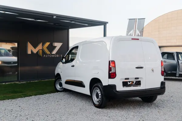 Peugeot Partner 4