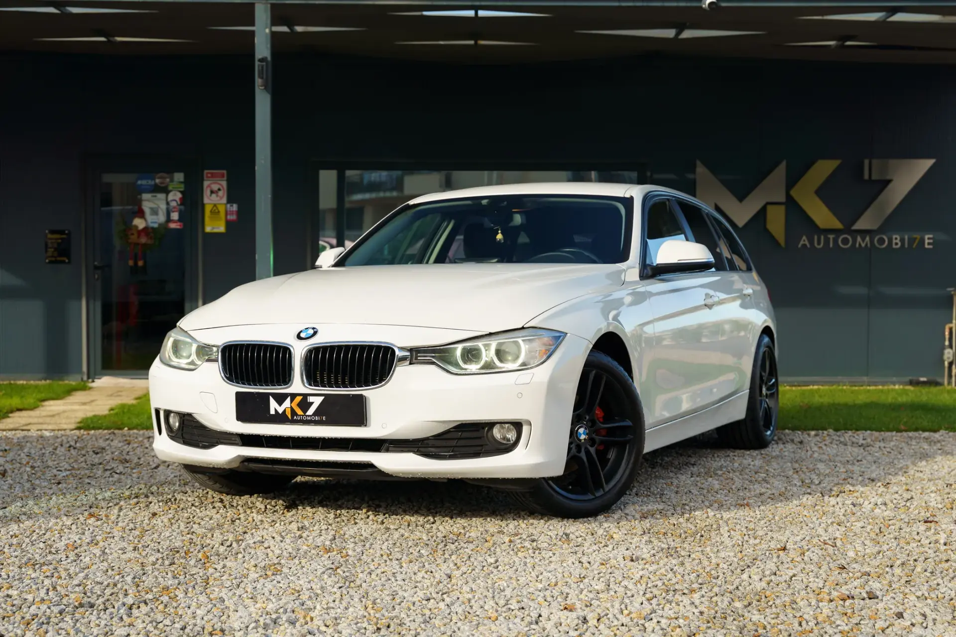 BMW 318 d Line Sport 1