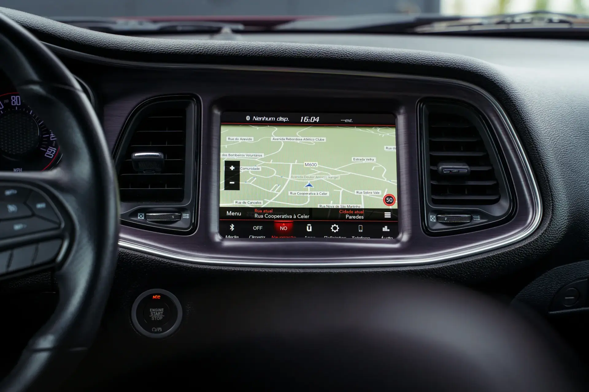 Dodge Challenger Auto SXT Plus 16