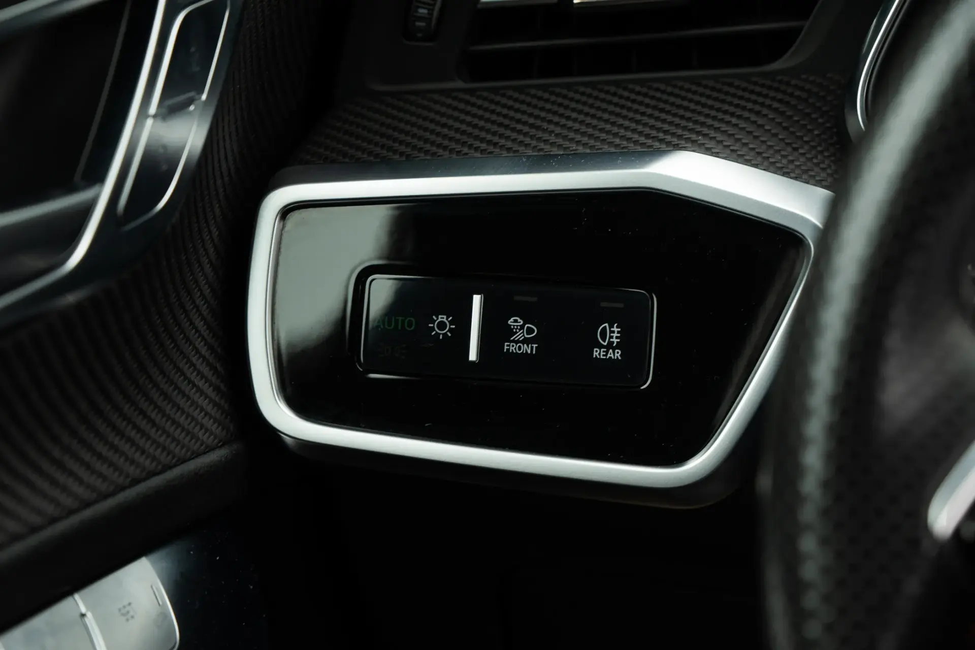 Audi RS6 Avant 4.0 TFSi Plus quattro Tiptronic 32