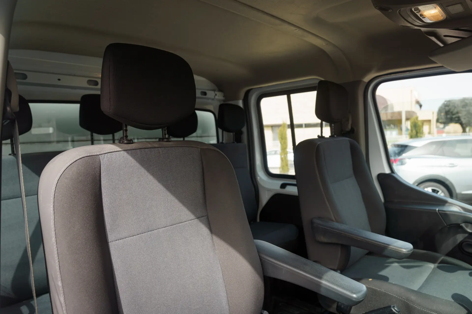 Renault Master L4 BASCULANTE 9