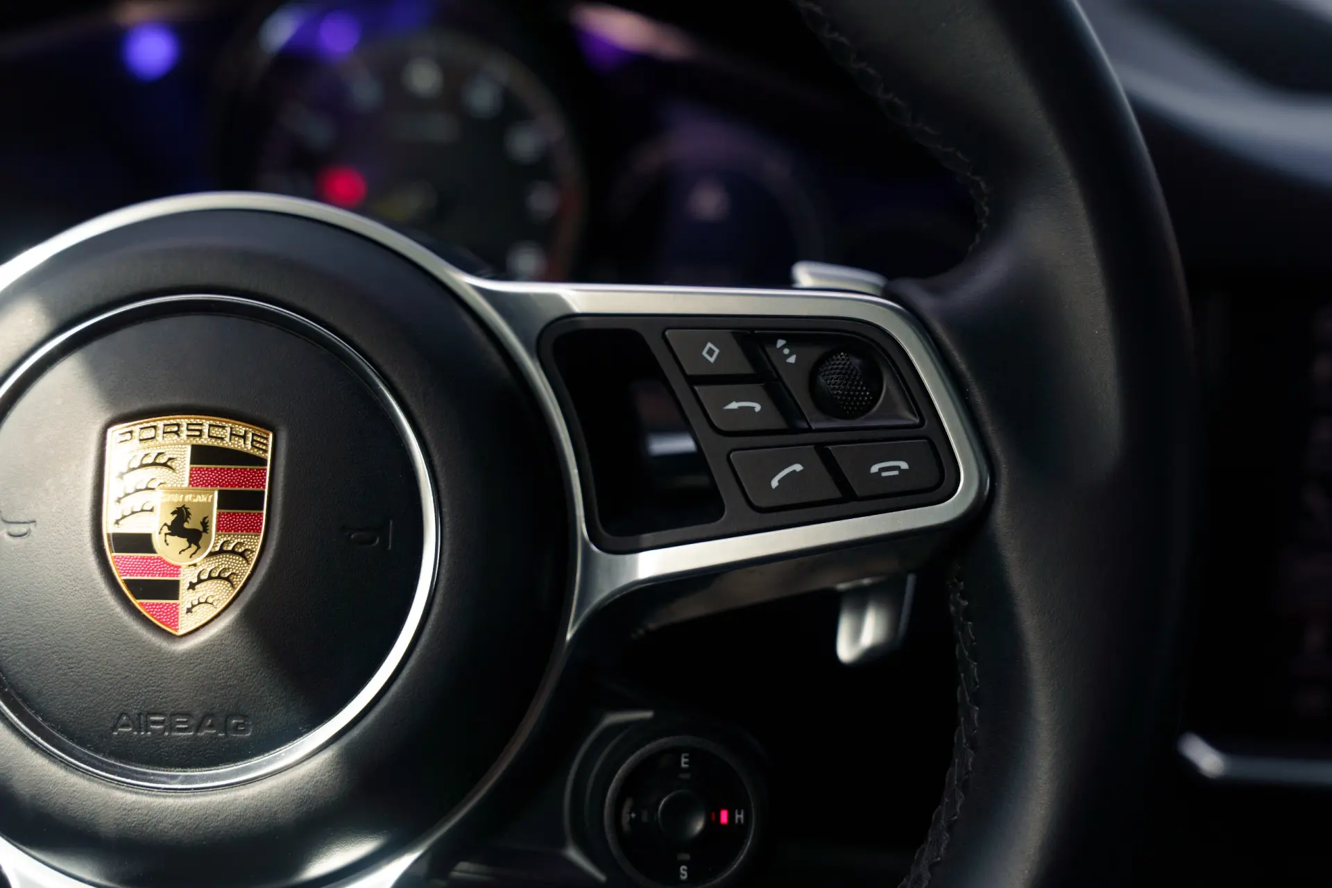 Porsche Cayenne Coupé E-Hybrid Platinum Edition 41