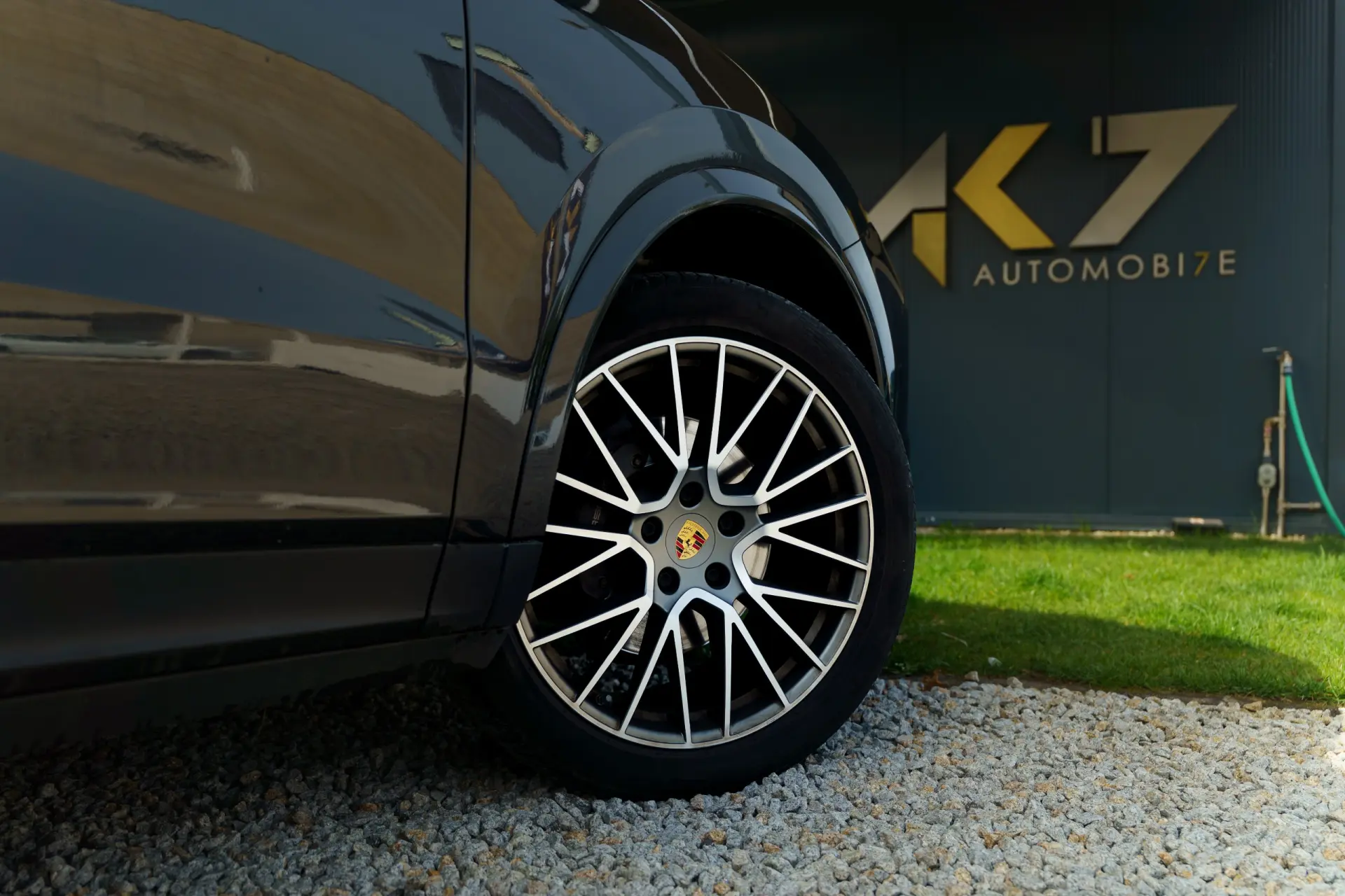 Porsche Cayenne Coupé E-Hybrid Platinum Edition 2