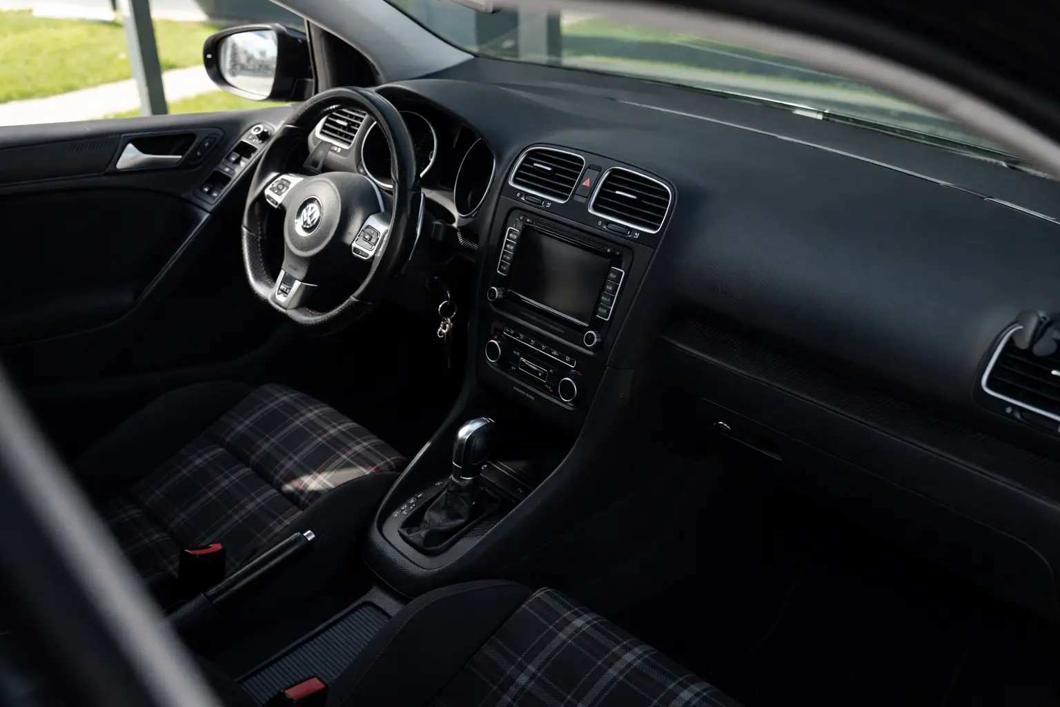 Volkswagen Golf DSG GTI EDITION 3