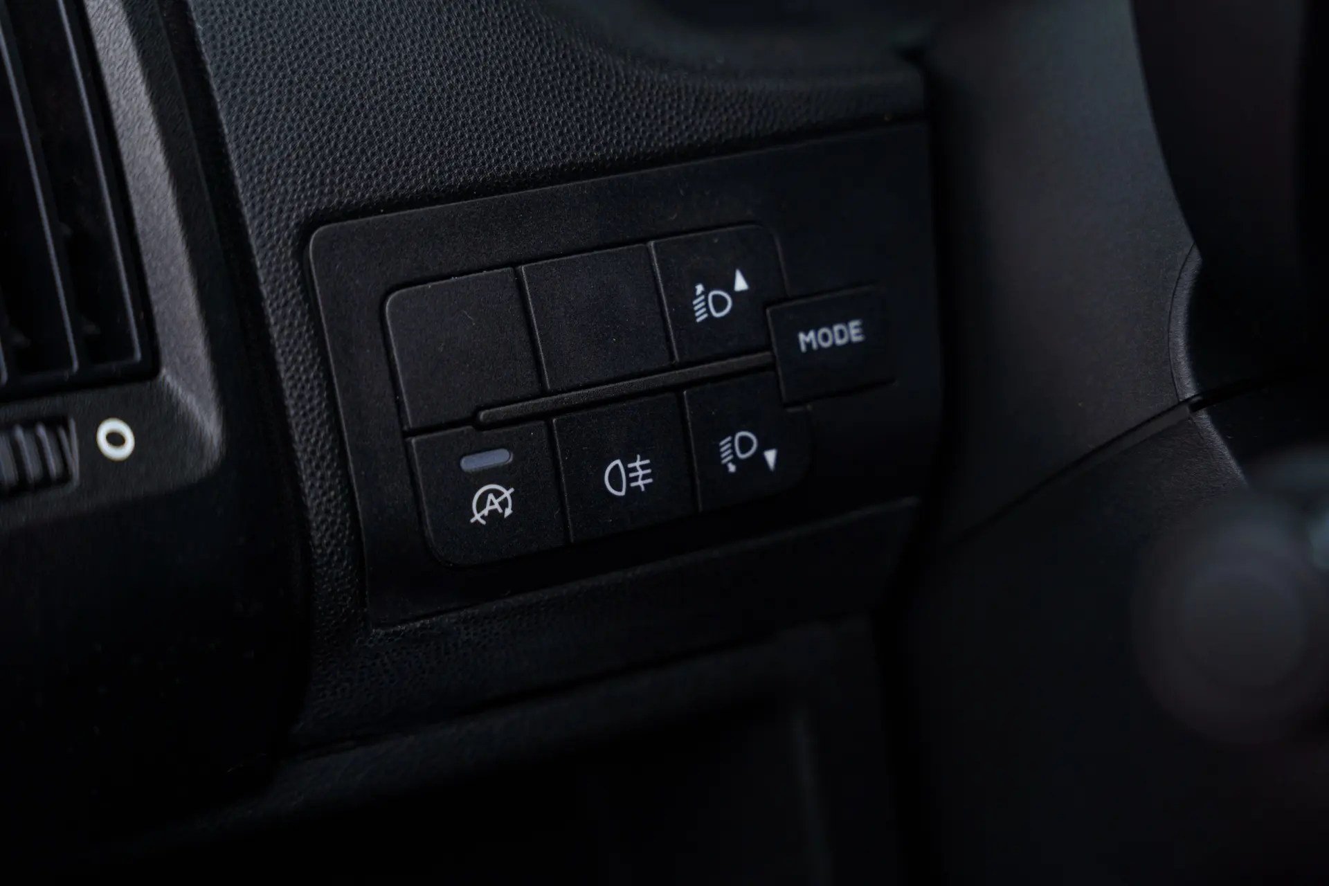 Peugeot Boxer 2.2 BlueHDi 335 L2 CD 19