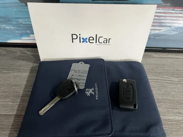 Peugeot Partner 1.6 e-HDi Confort 38