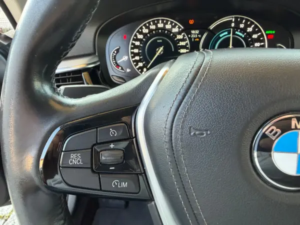 BMW 530 e iPerformance 26