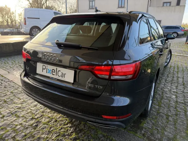 Audi A4 Avant 35 TDI S tronic 6