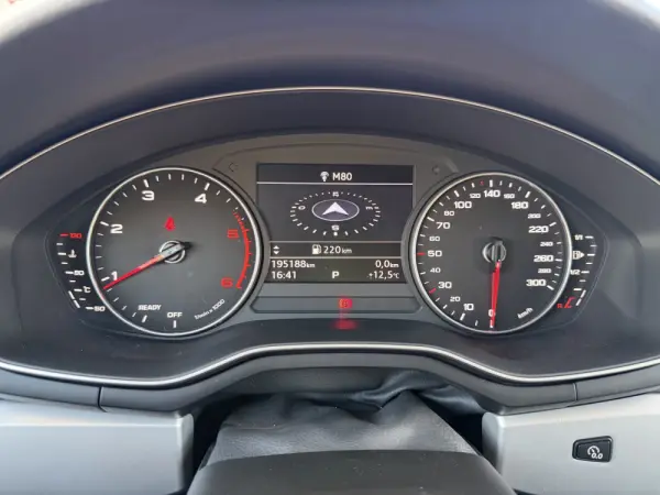 Audi A4 Avant 35 TDI S tronic 28