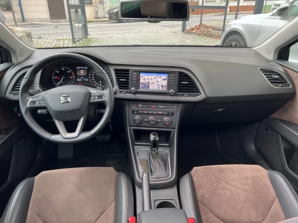SEAT Leon X-Perience 2.0 TDi DSG 4Drive 23