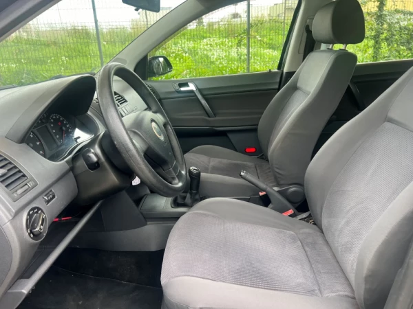 Volkswagen Polo 1.2 CONFORTLINE 5p GPL 16