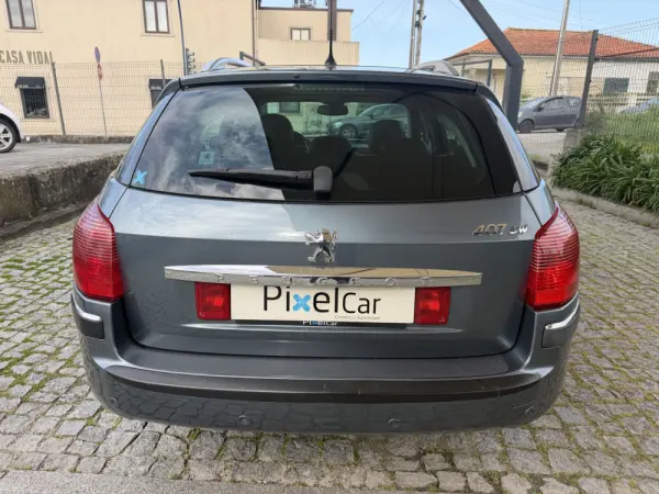 Peugeot 407 SW 1.6 HDi Executive 6