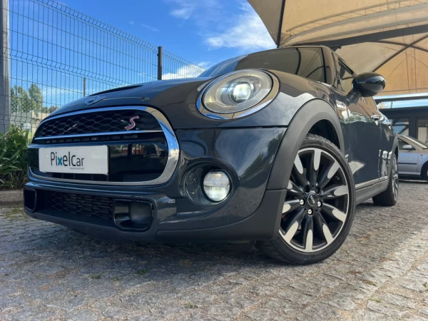MINI 5 Portas Cooper SD 2