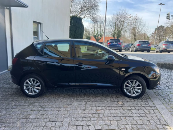 SEAT Ibiza 1.2 STYLE 5p 4