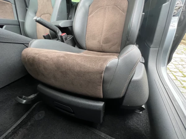 SEAT Leon X-Perience 2.0 TDi DSG 4Drive 40