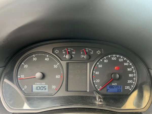 Volkswagen Polo 1.2 CONFORTLINE 5p GPL 22
