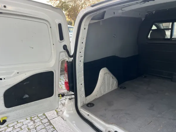 Peugeot Partner 1.6 e-HDi Confort 19