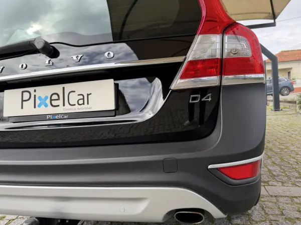 Volvo XC 70 2.0 D4 DYNAMIQUE SUMMUM GEARTRONIC 12