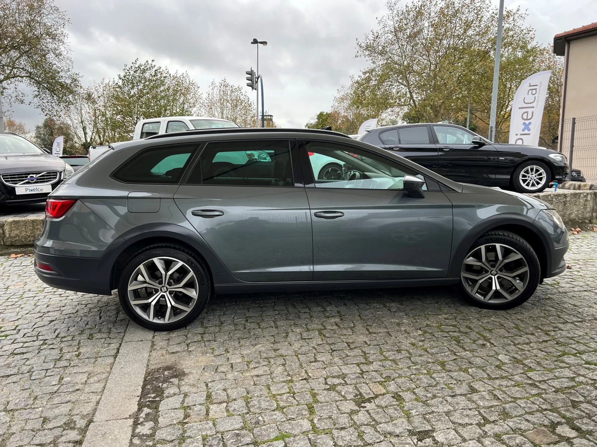 SEAT Leon X-Perience 2.0 TDi DSG 4Drive 5
