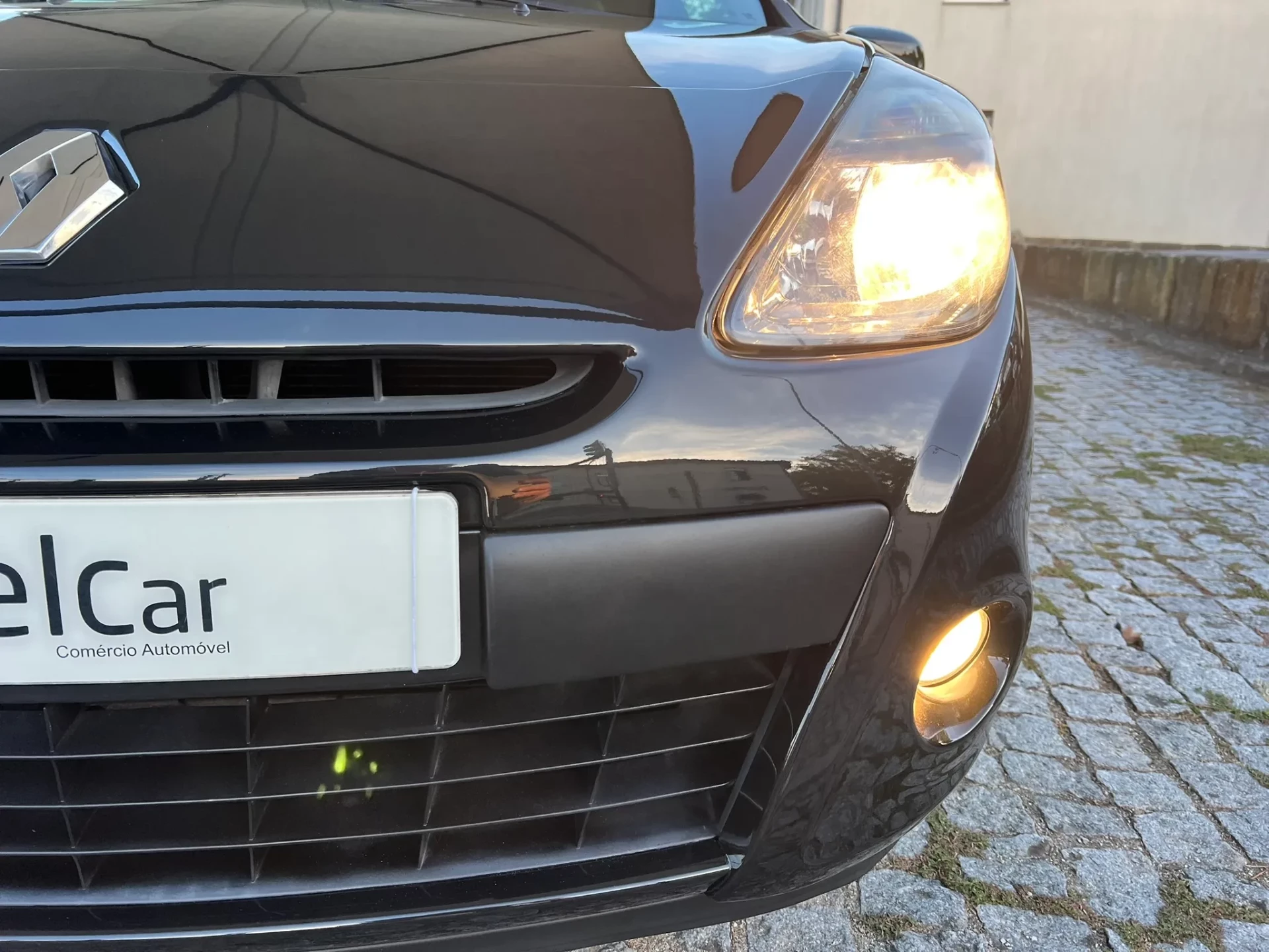 Renault Clio 1.2 16V GT 3p 11