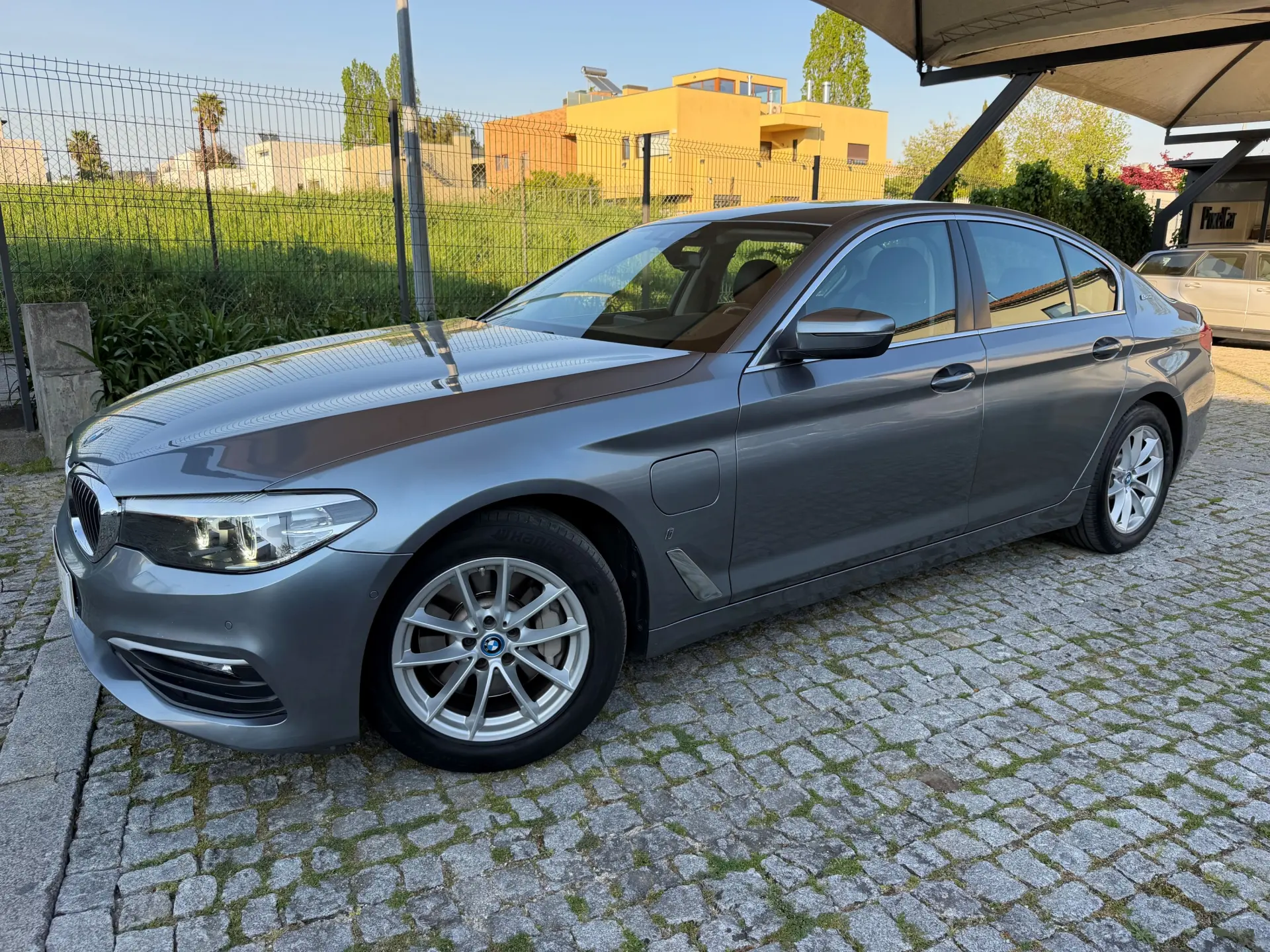BMW 530 e iPerformance 9
