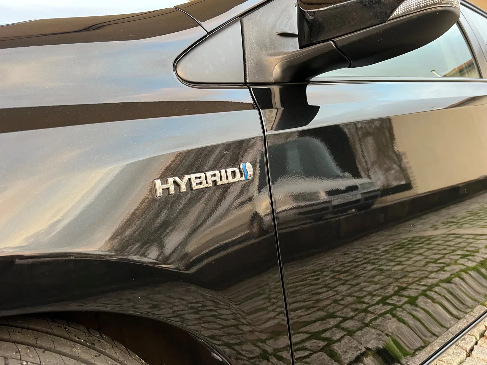 Toyota Auris 1.8 HSD CONFORT+PACK SPORT+NAVY 14