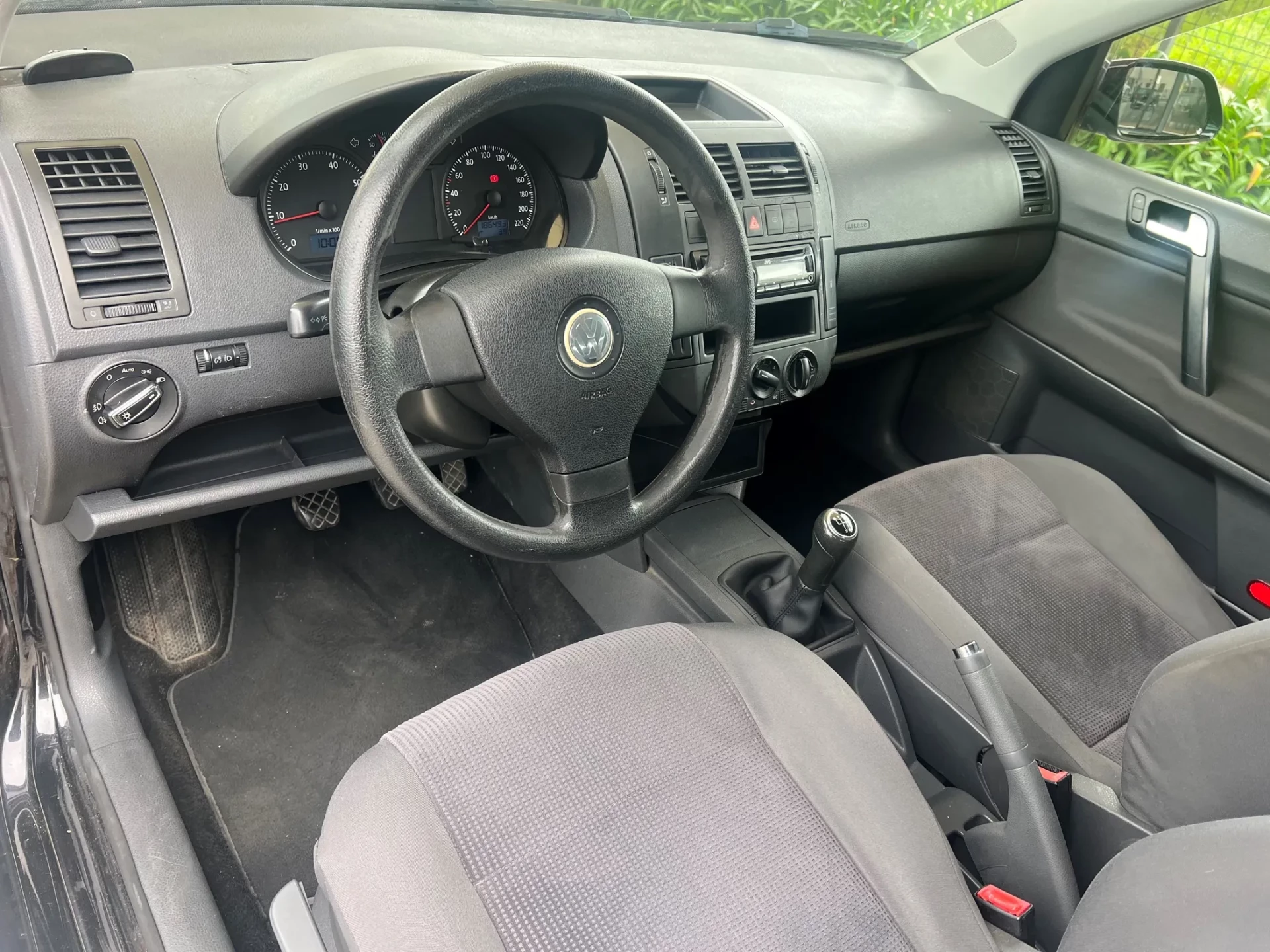 Volkswagen Polo 1.2 CONFORTLINE 5p GPL 17