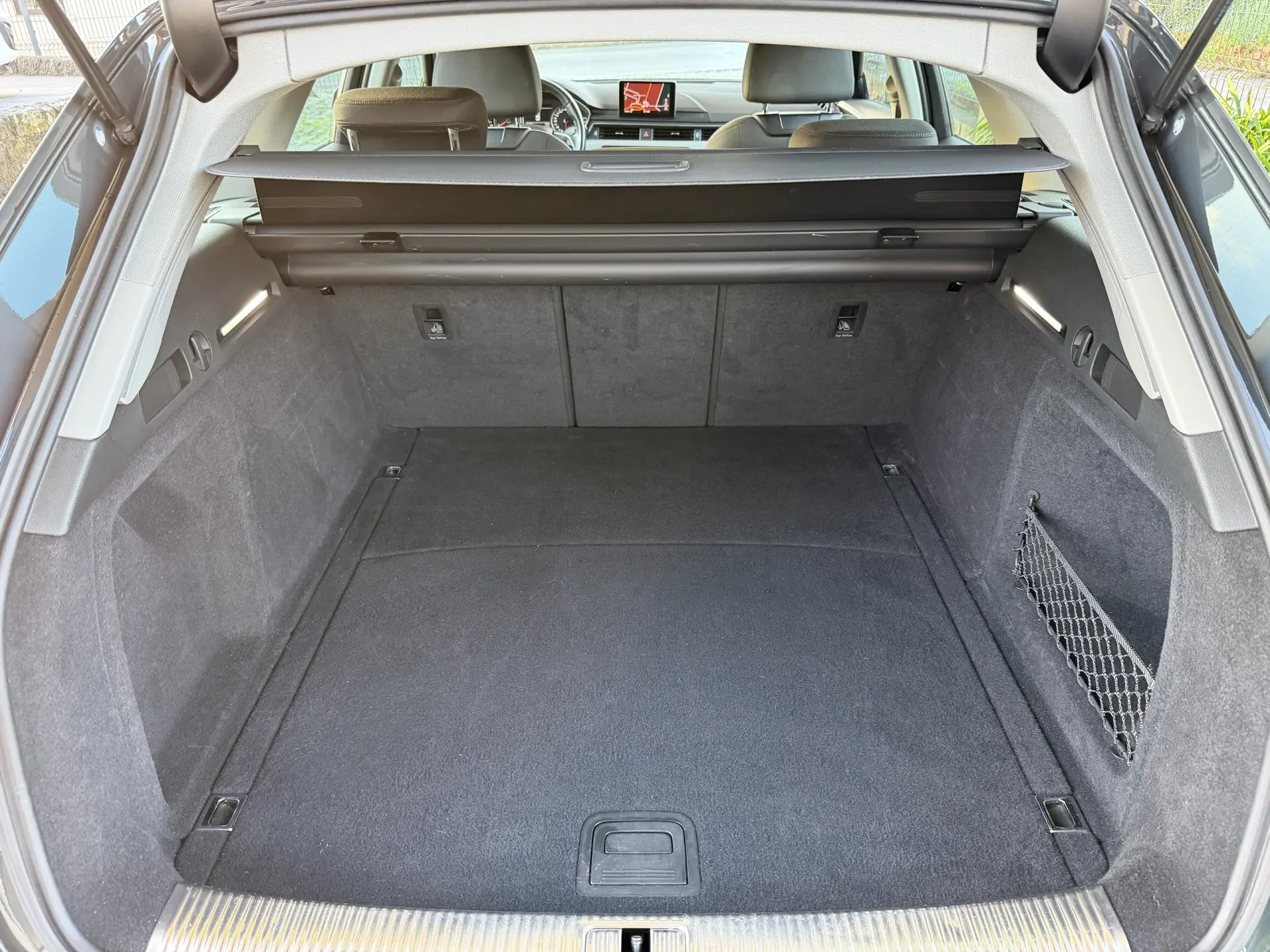 Audi A4 Avant 35 TDI S tronic 42